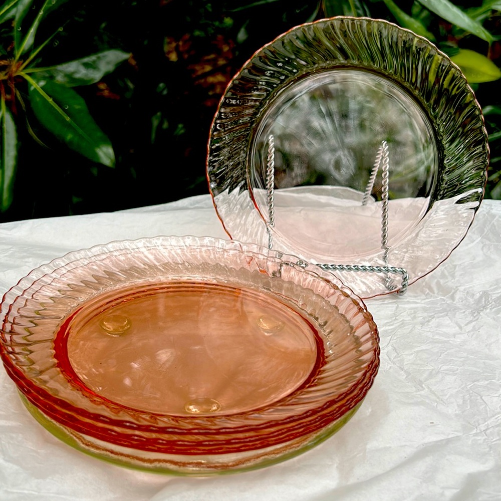 Arcoroc France Rosaline Salad Plates